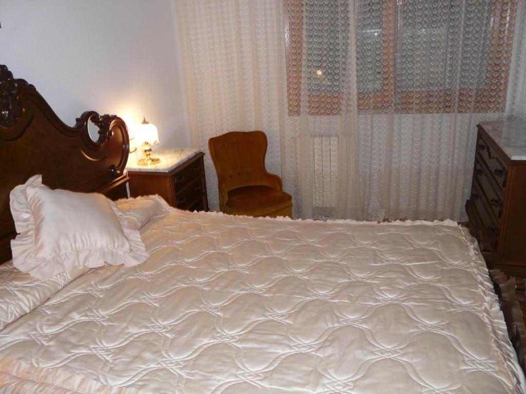 Hostal Rural Casa Castro Alberuela de la Liena Quarto foto